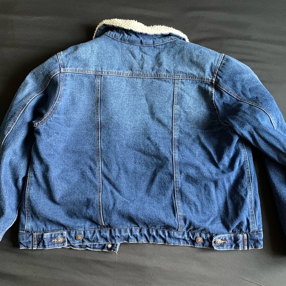 SUKO JEANS DENIM JACKET WITH THICK FUZZY INTERIOR SIZE XL WOMENS - Picture 2 of 5